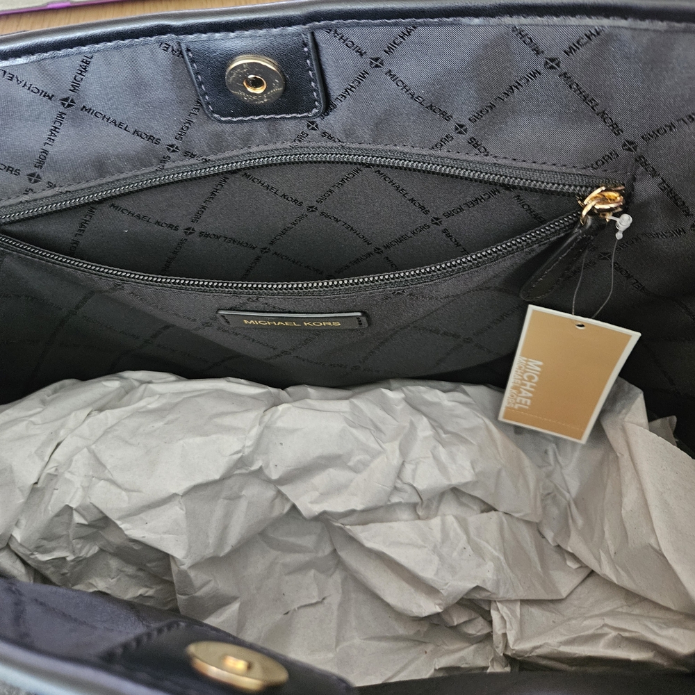 Michael Kors Black Tote Bag - Picture 3 of 6